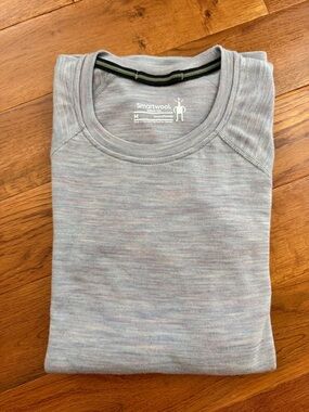 Smartwool Women’s Classic Thermal Merino Crew Base Layer Top Size M